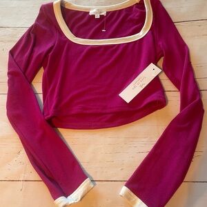 Live in the Moment NWT Long Sleeve Square Neck u neck pink Top SMALL